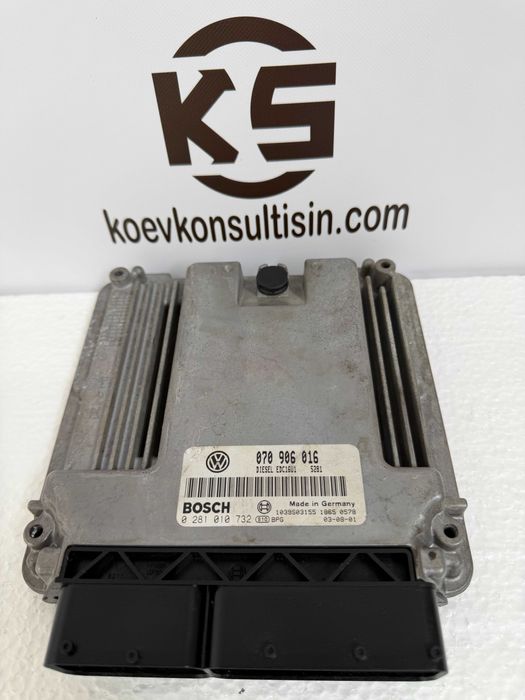 Компютър - моторен за VOLKSWAGEN T5 2.5TDI, EDC16U1