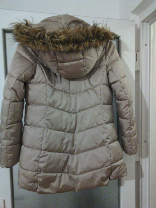 Geaca/haina H&M, cu gluga detasabila, bej sidef