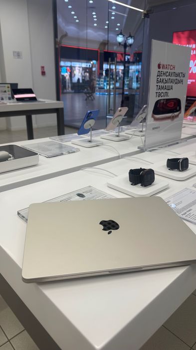 Ноутбук макбук  MAC Air M2
