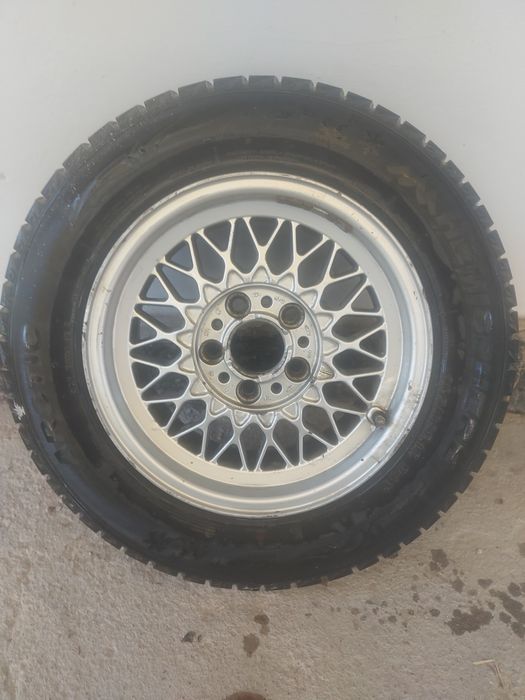 Ассалаумалейкум жігіттер зимний 4балон дискісімен 205/65/15 дискі жағд