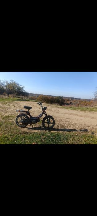 Vând sau schimb moped piaggio Bravo