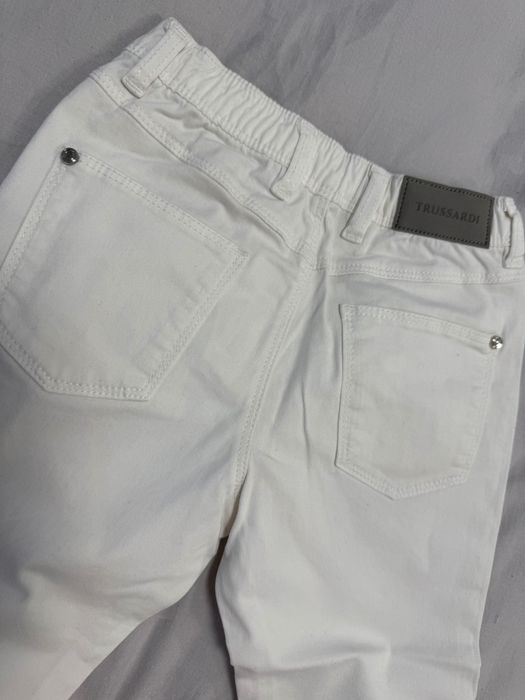 Оригинален панталон Trussardi, нов