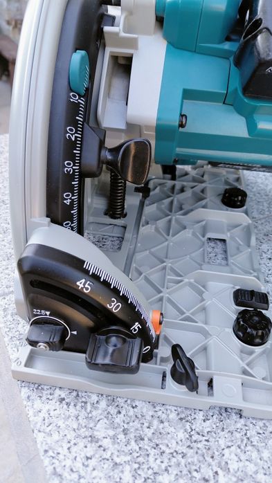 Makita DSP600ZJ Потапящ циркуляр 36V
