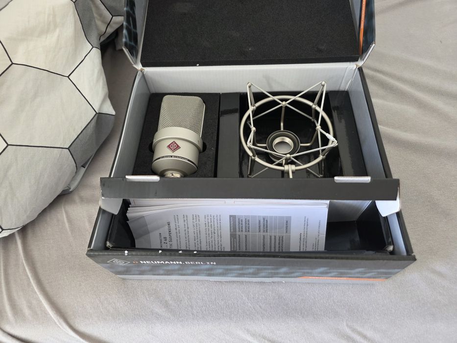 Neumann TLM 103 микрофон