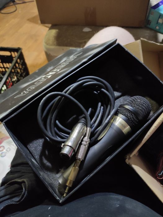 Микрофон Yamaha YM-63S