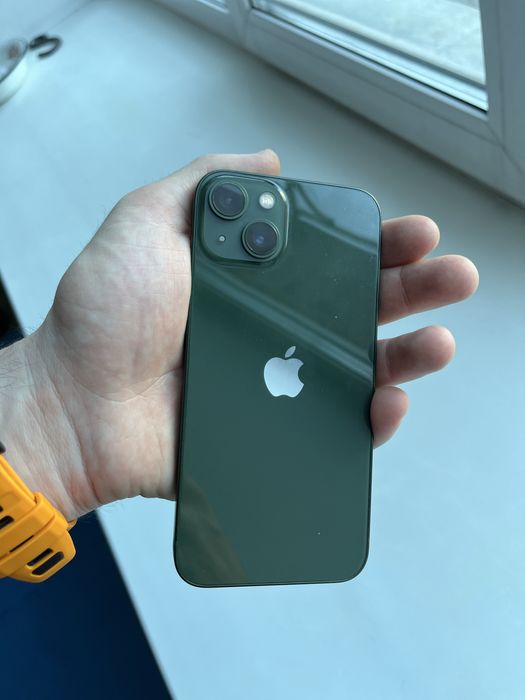 iPhone 13 (128 ГБ)