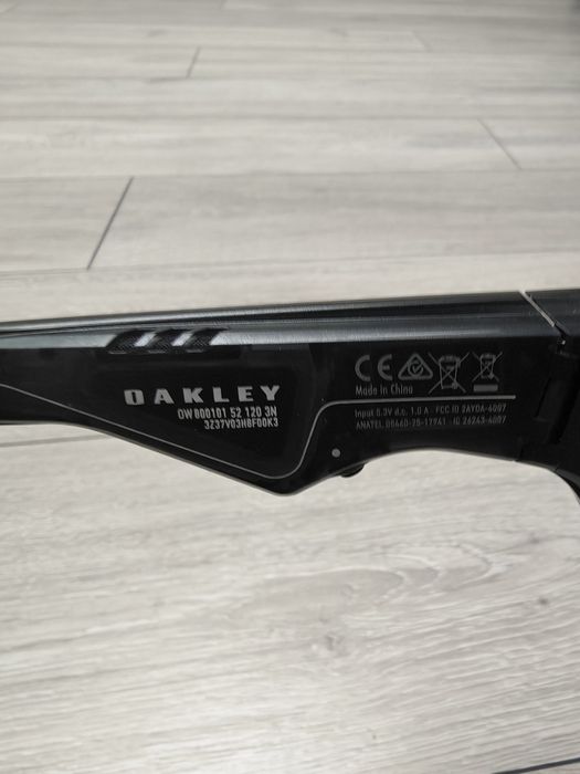 Oakley Meta Vanguard practic noi!