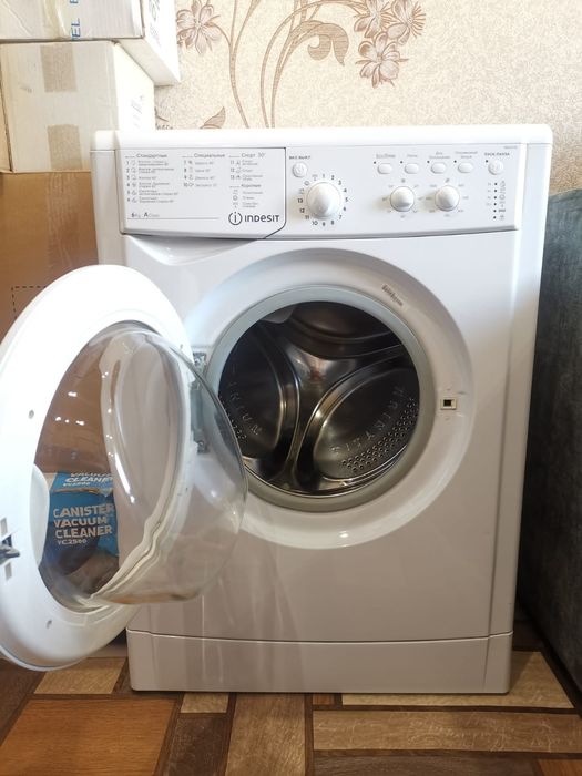 Продам стиральную машинку