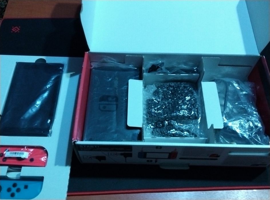 Продаю Нинтендо свитч