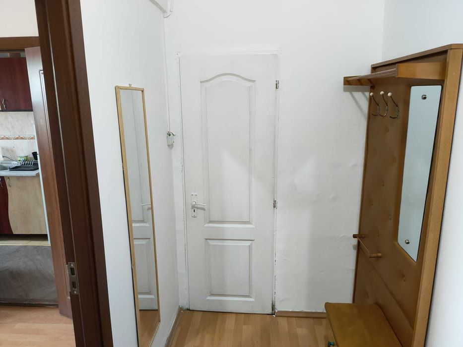 Inchiriez garsoniera - Bartolomeu