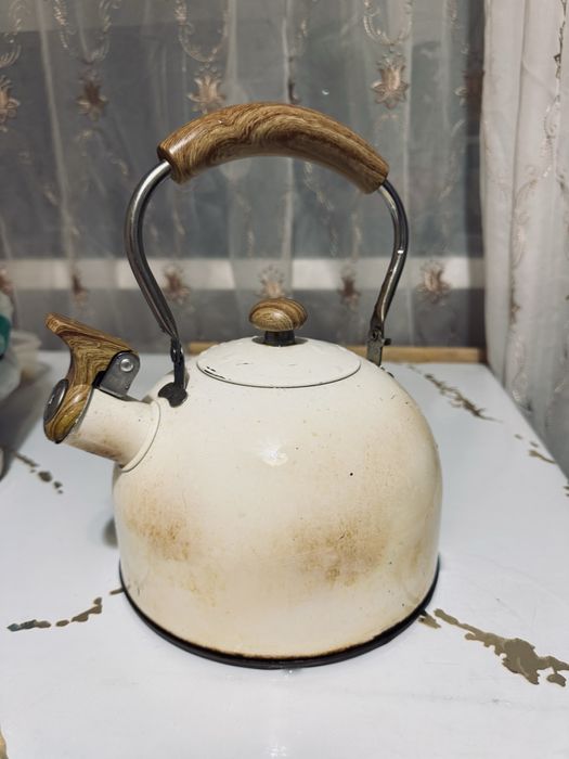 Продам чайник за 1000т