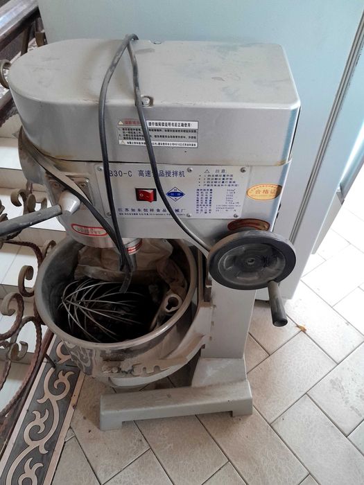 Тестомес - миксер