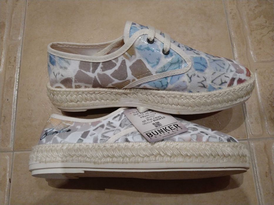Нови обувки 38 Bunker