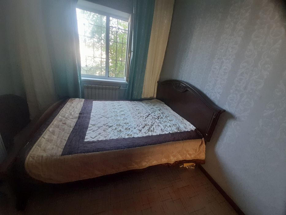 Срочно продается спальный гарнитур