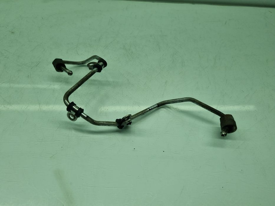 Conducta combustibil Volkswagen Passat B6 (3C2) [Fabr 2005-2010] 03L13