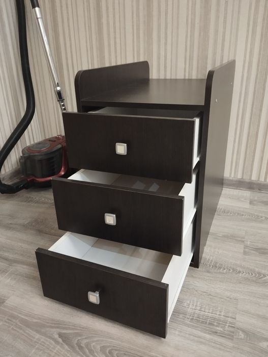 Комод 3 выдвижными ящиками