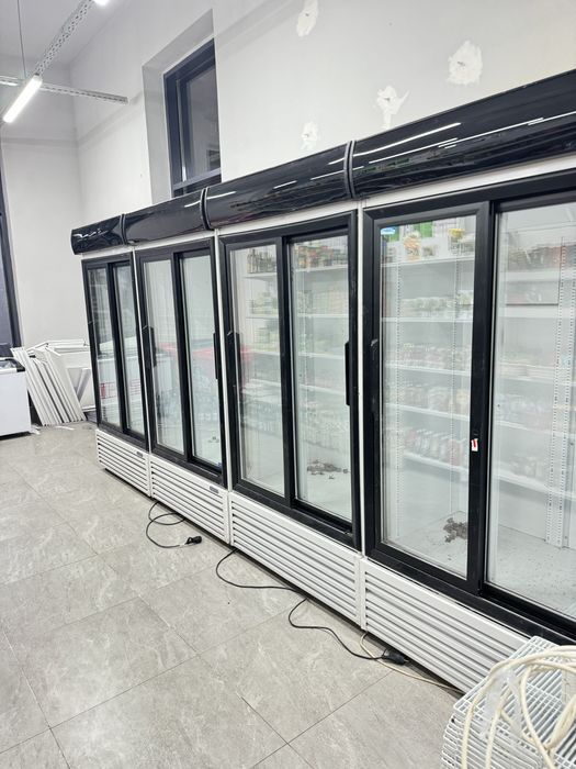 Витринный холодильник