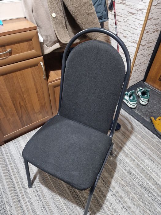 Продается офисный стул