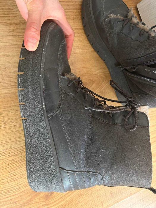 Продам зимние сапоги 39р, натуральная кожа, цигейка, Россия