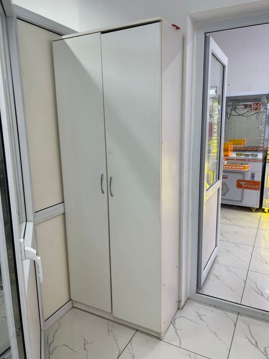 Продам мебель для салона