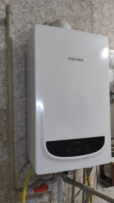 Продам навесной котел NAViEN