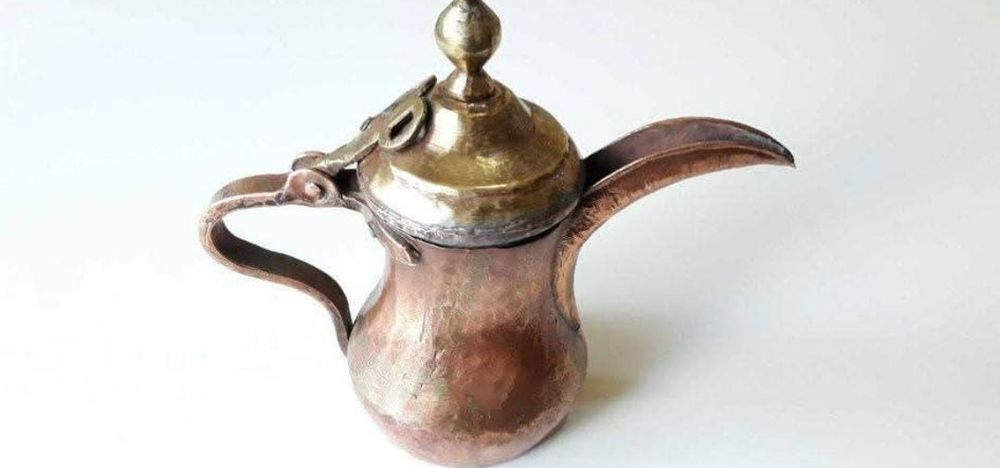 Cafetiera din cupru si alama Dallah Orientul Mijlociu,handmade