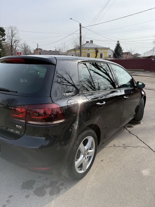 volkswagen golf 6  1.6 TDI