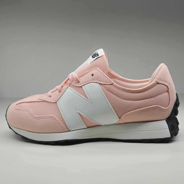 *SALE* New Balance 327 ”Pink/White” 39 EU