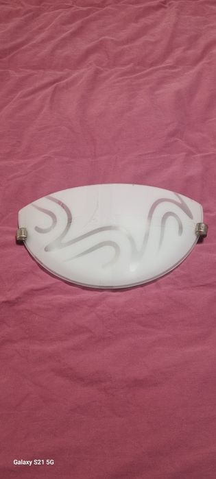 Много лампи и за Буегас