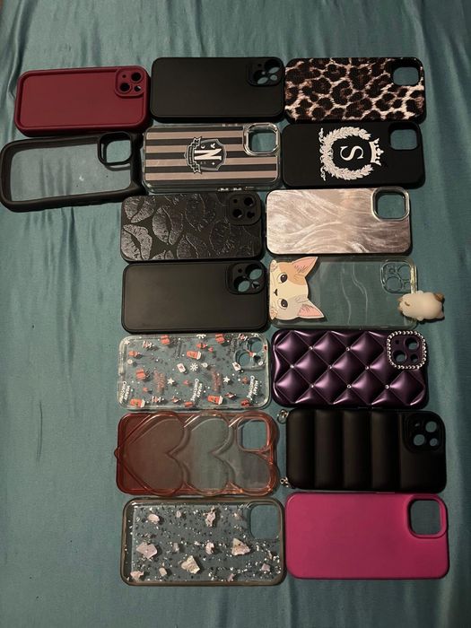 De vanzare huse pentru IPhone 13/14