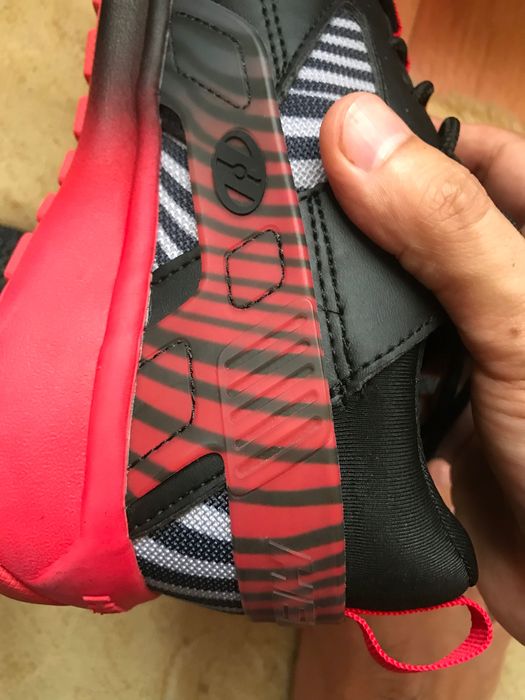 Кроссовки ролики Heelys оригинал. Новые.