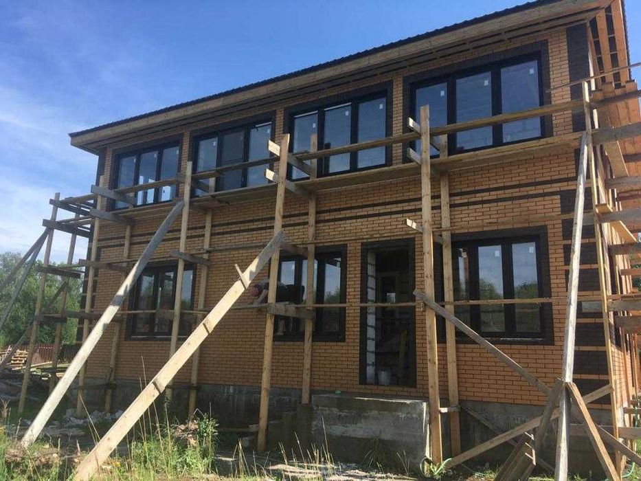 Алюминиевые окна пластиковые двери балконы витражи подоконники откосы ...