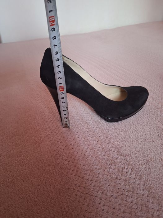 Vand pantofi din piele întoarsă nr. 37