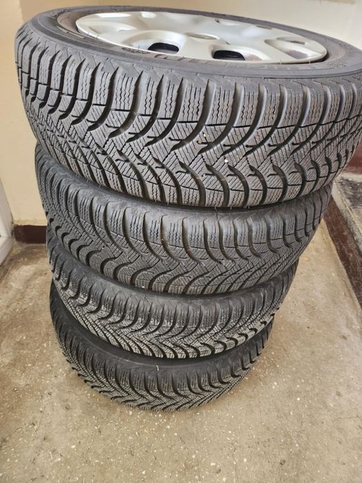 Vand roti de iarna5x112 M+S 175/65-R15 Michelin Alpin Mini F55-F56-F57