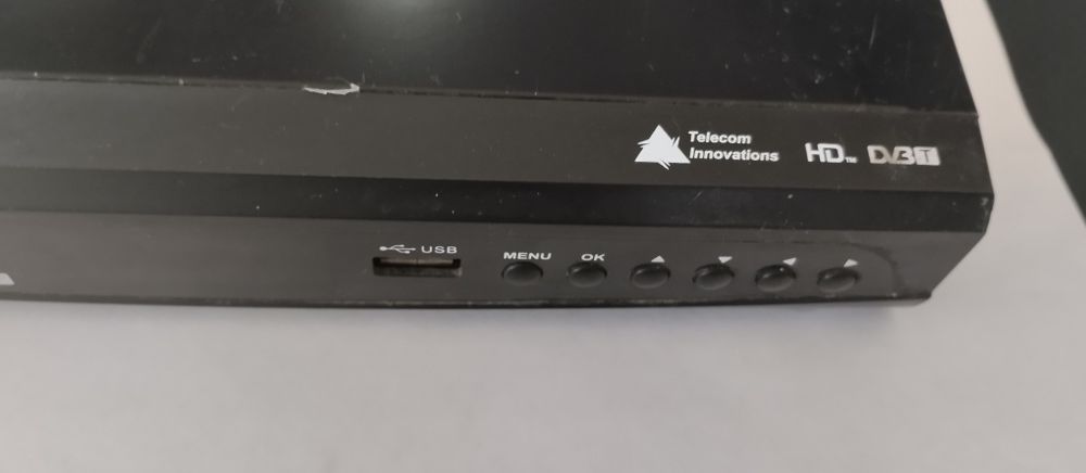 Тюнер UZDIQITAL TV -  не рабочий