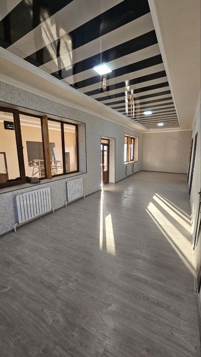 Фарход совхозида ховли  сотилади