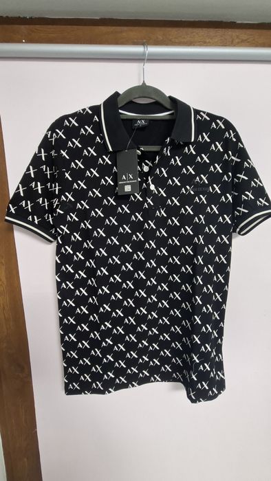 Tricouri de  barbati diferite dimensiuni modele si culori