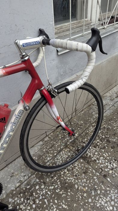Продам шоссейный велосипед Cannondale