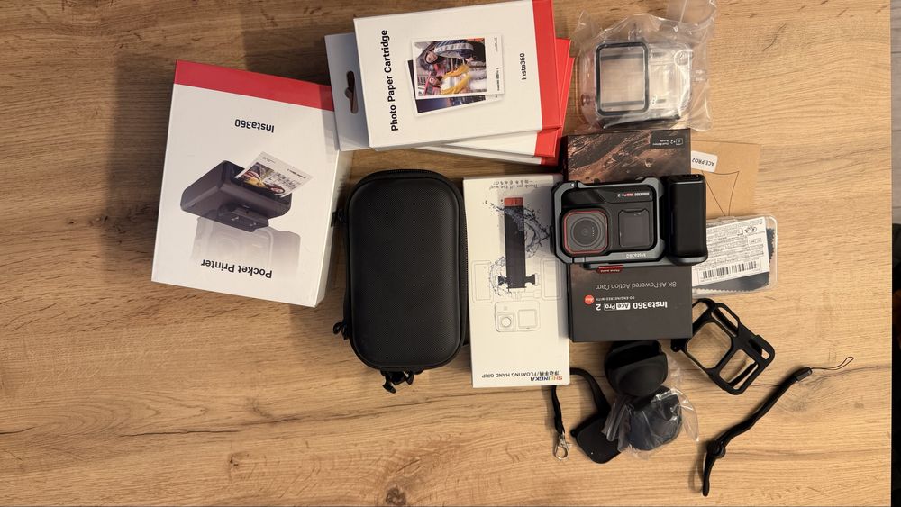 Camera video sport Insta360 Ace Pro 2, 8K, Dual-Battery Xplorer Bundle