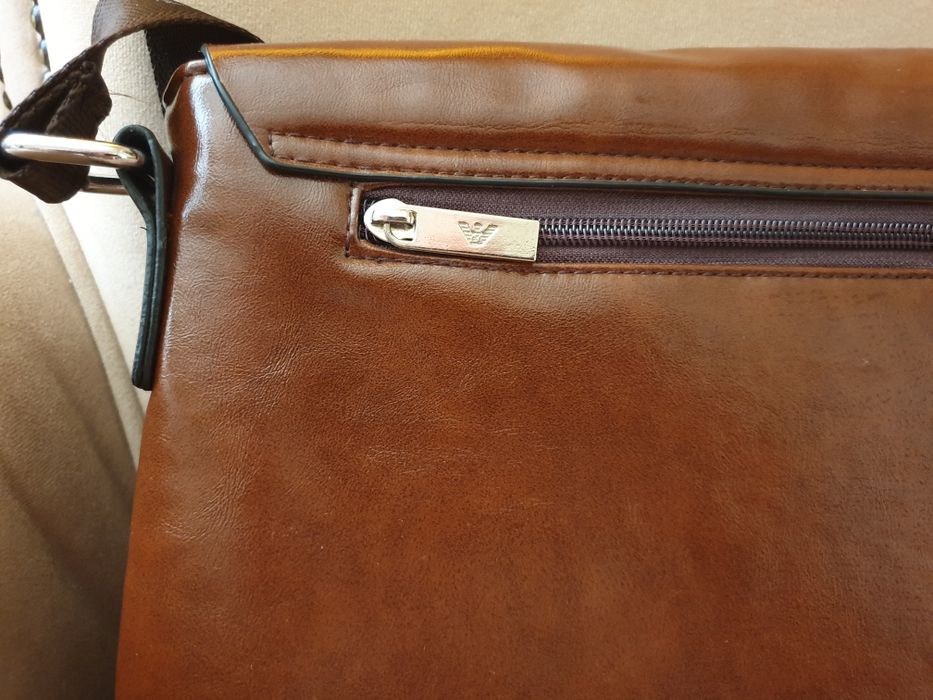 Geanta de umar barbati