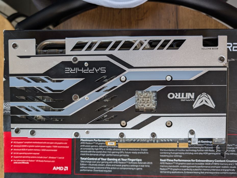Vând  Radeon  RX 580 8 Gb