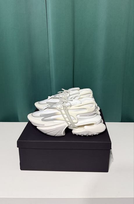Balmain Unicorn White