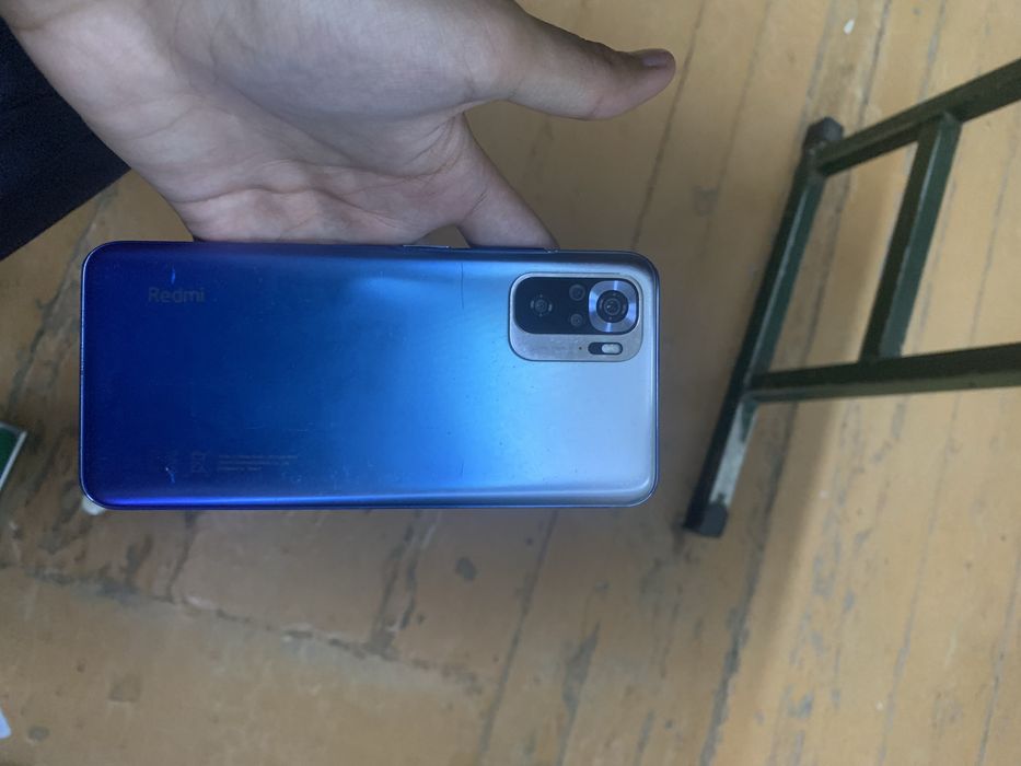 Продается редми ноте 10 S 64 gb в идеальном состояние