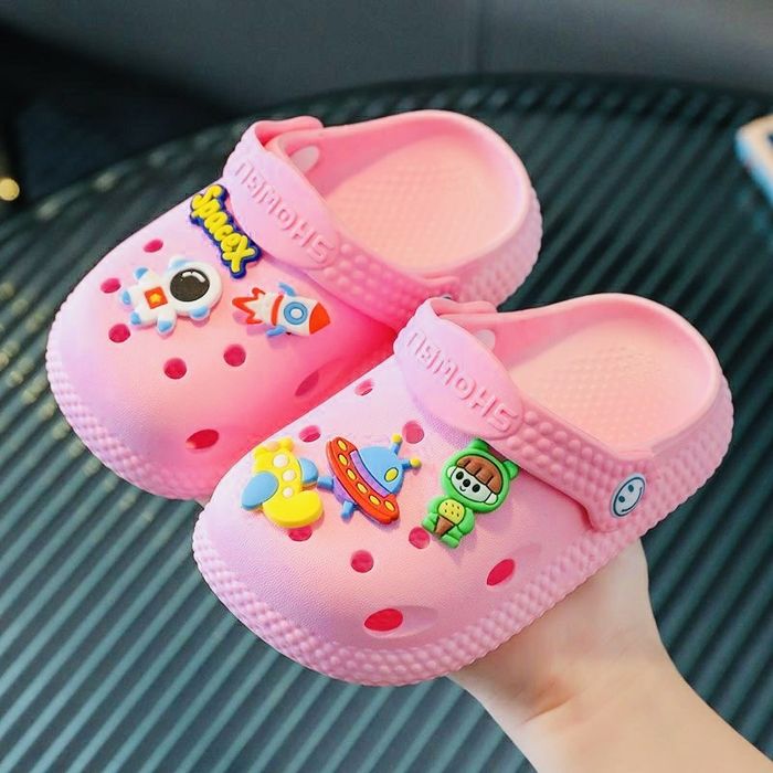 Продам кроксы новые