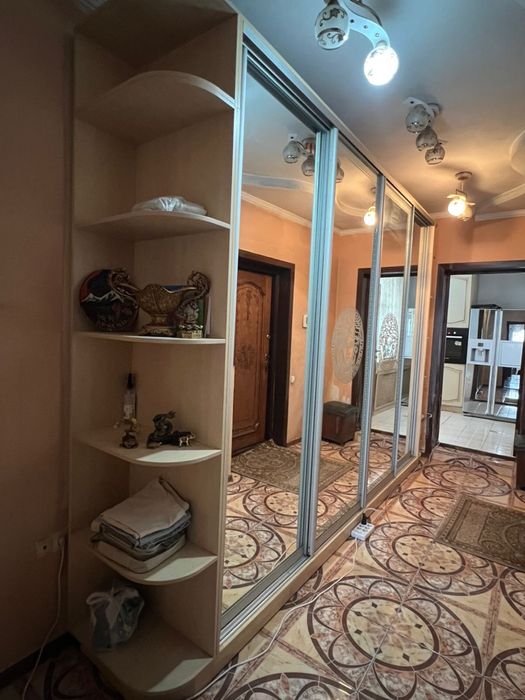 Шкаф купе срочно продам