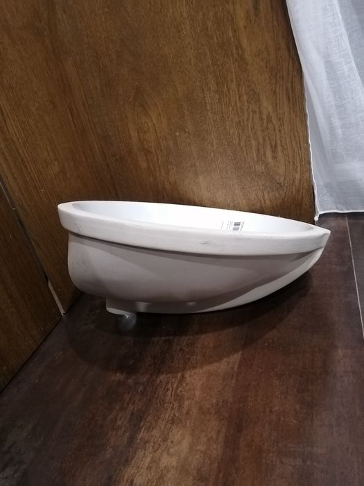 Раковина керамическая