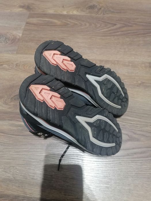 Боти-маратонки Kinetix