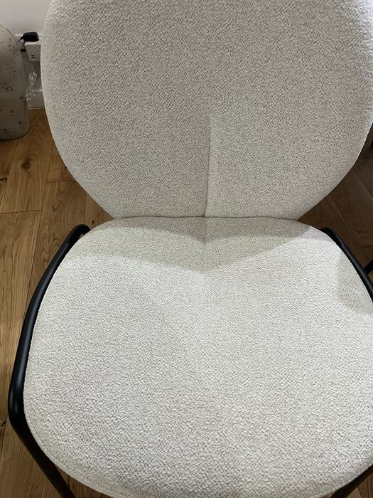 4 scaune crem din stofa buclata