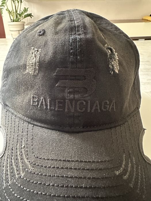 Sapca balenciaga