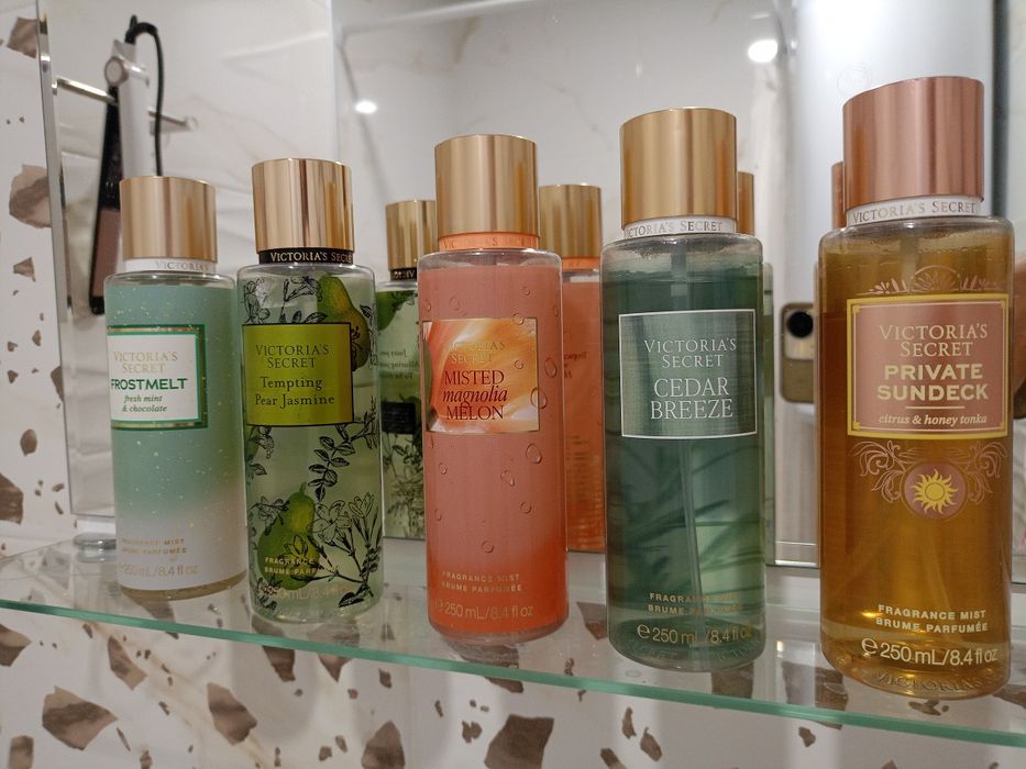 Victoria's secret body mists